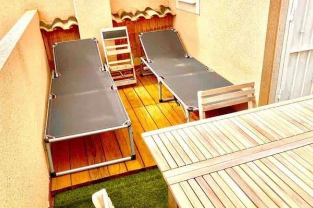 Casa,solarium,barbacoa,piscina
